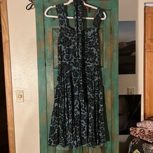 Effie’s Heart size large dress